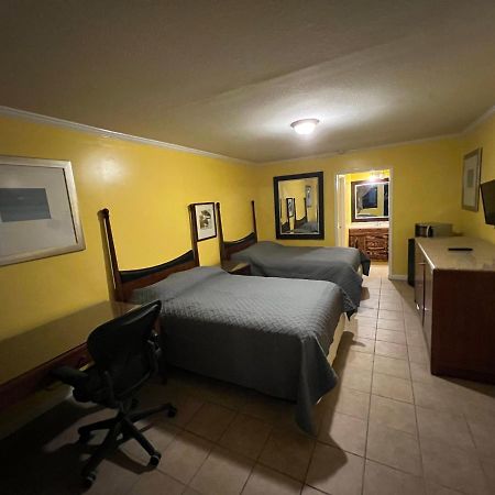 Dragon Inn & Suites Fayette Esterno foto