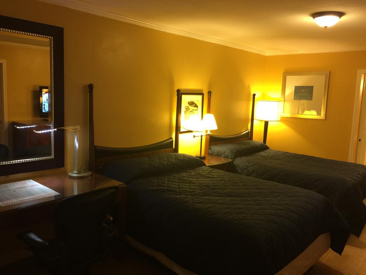 Dragon Inn & Suites Fayette Esterno foto